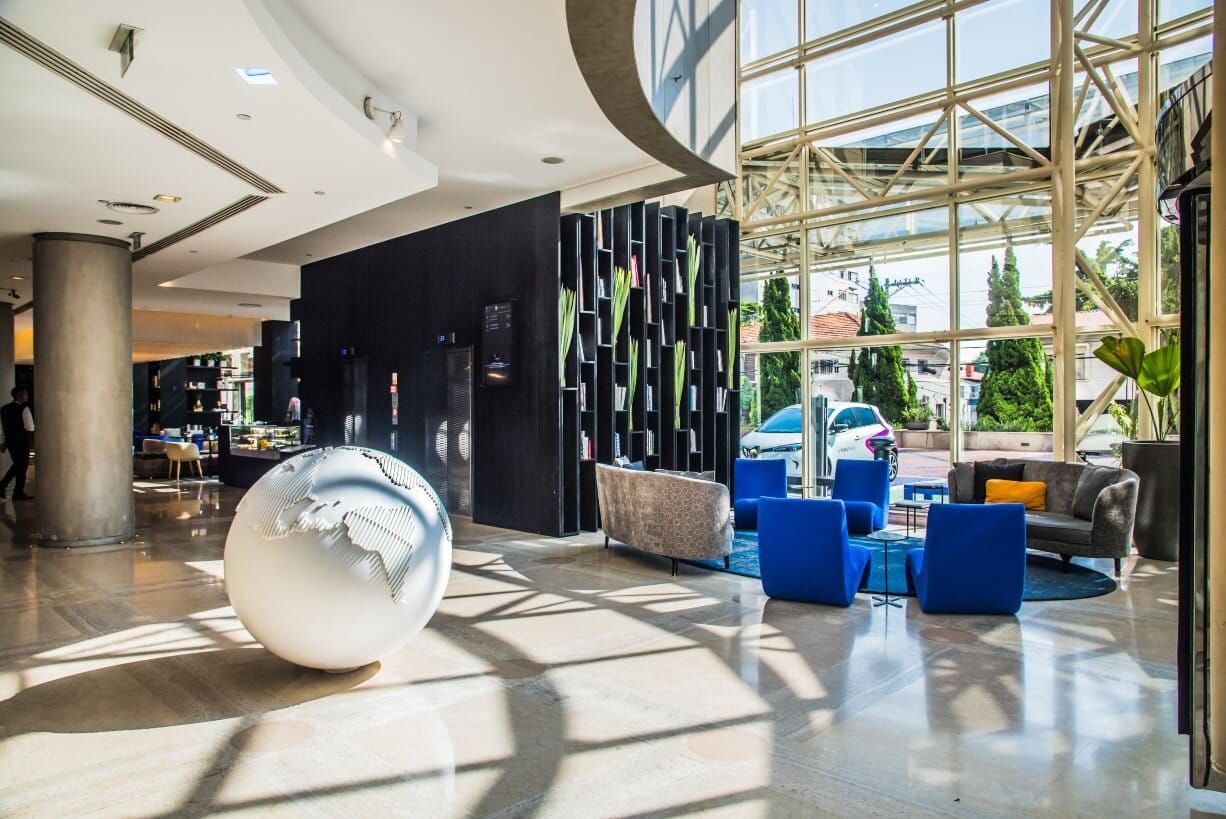 Pullman+Ibirapuera+-+Lobby+e+Globo+Pullman